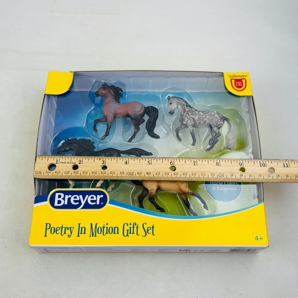 Breyer Stablemates Poetry In Motion Gift Set 4 Horse Models 1:32‎ Scale New
